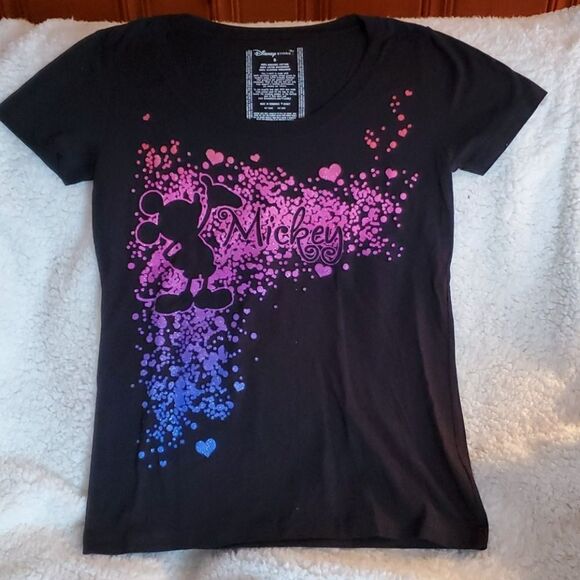 Disney Micket T-shirt Small - Picture 1 of 5